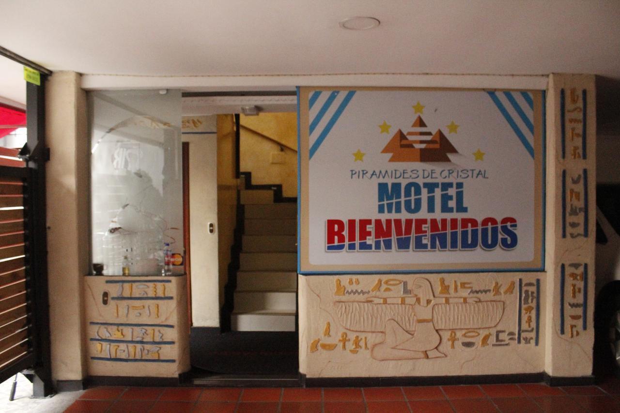 Motel Piramides De Cristal ボゴタ エクステリア 写真
