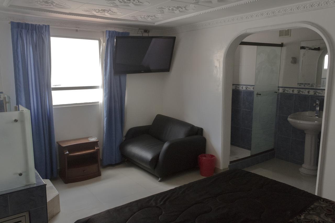 Motel Piramides De Cristal ボゴタ エクステリア 写真